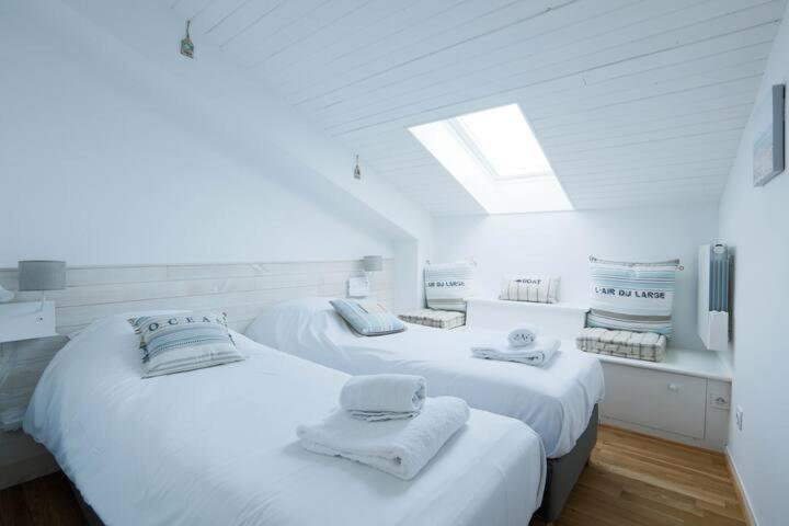 Sur L'Ilot De St Martin Au Centre Du Port Vue Exceptionnelle ! Apartman Saint-Martin-de-Ré Kültér fotó